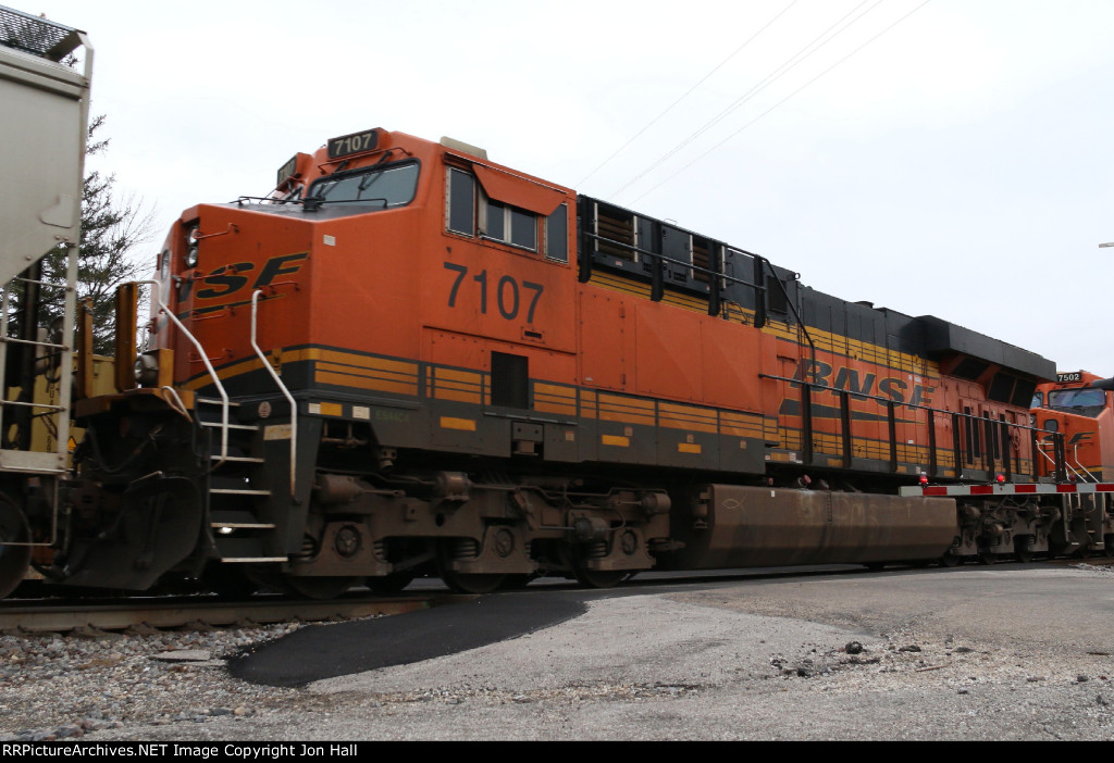 BNSF 7107